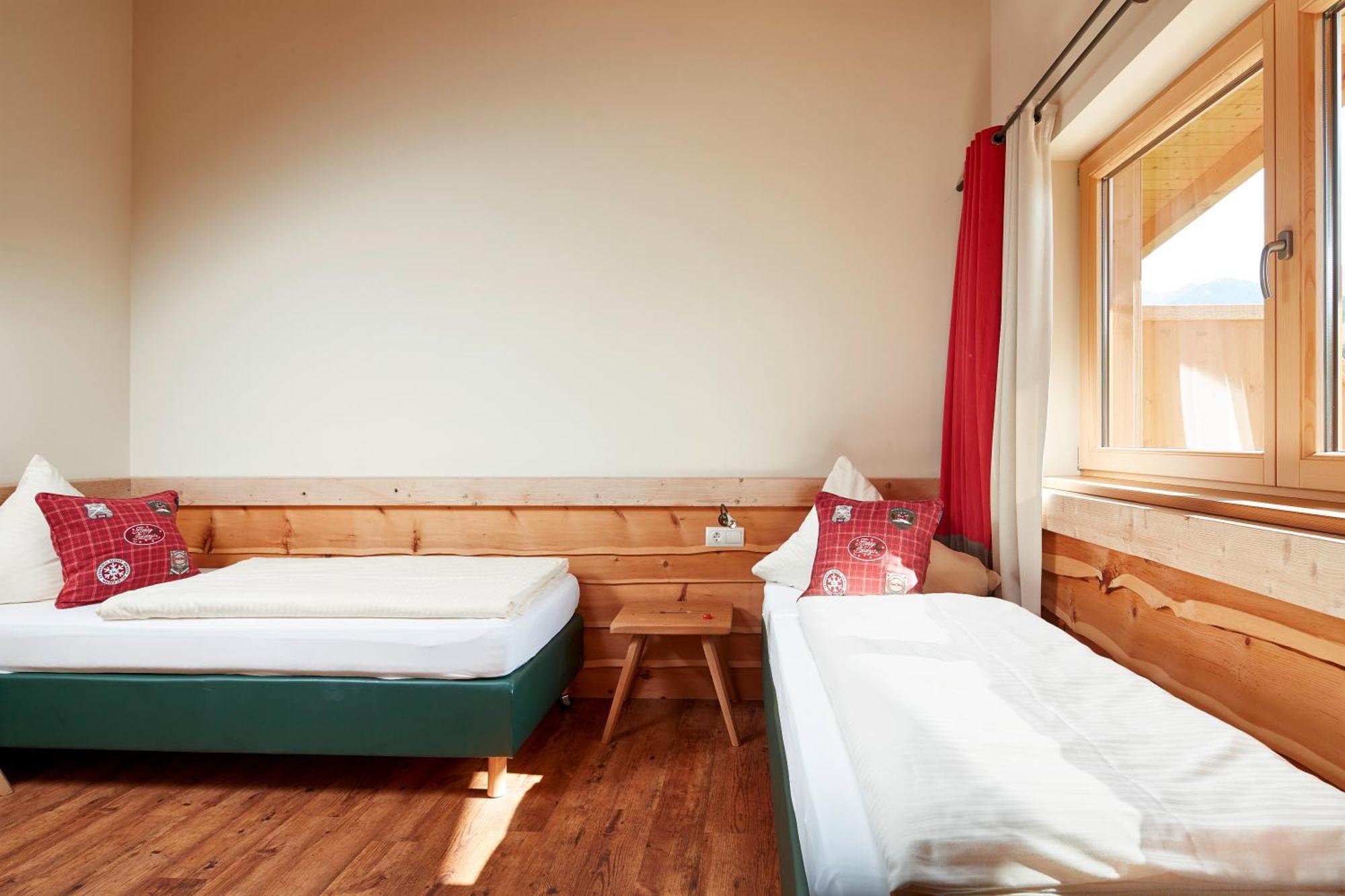 Hotel Hasenauer 4 Sterne Superior Saalbach-Hinterglemm Room photo